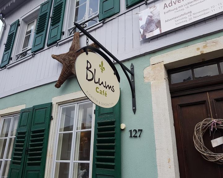 Blums Café